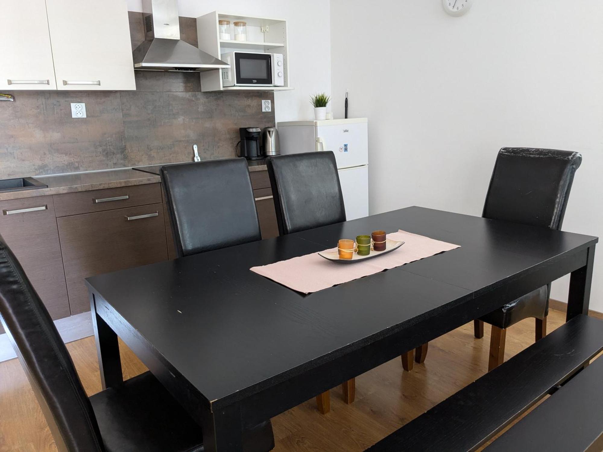Apartman Bratislava City & Parking Eksteriør billede